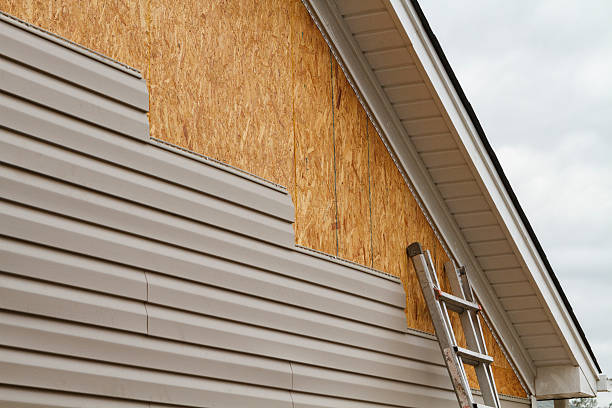 24/7 Emergency Wood Siding experts in New London, CT